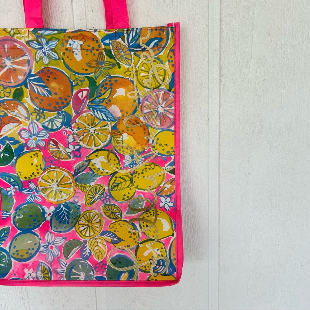 LILLY PULITZER REUSABLE SHOPPING TOTE BAG - Picture 9 of 11